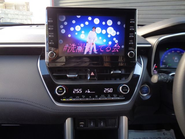 COROLLA CROSS HYBRID