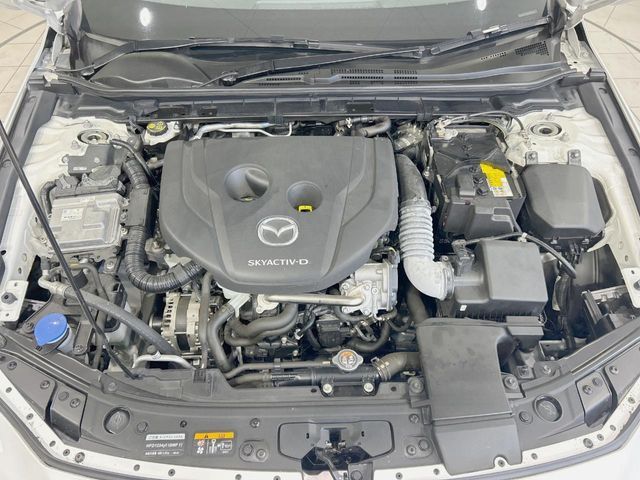 MAZDA3 FASTBACK