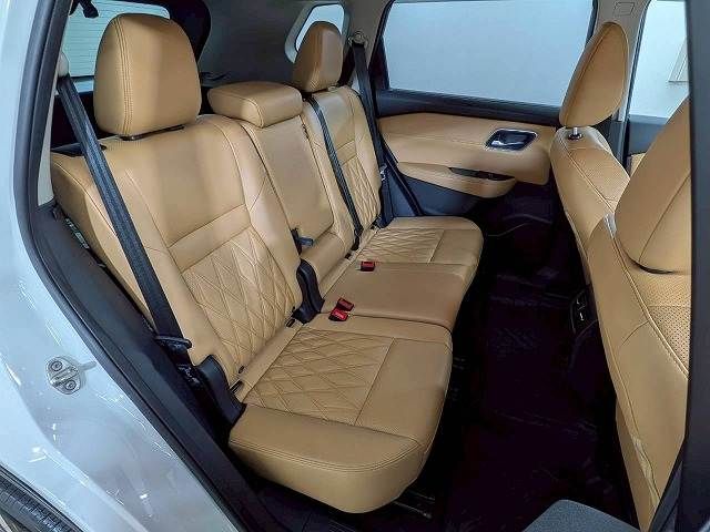 X-TRAIL HYBRID 4WD