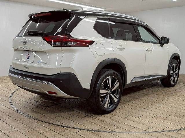 X-TRAIL HYBRID 4WD