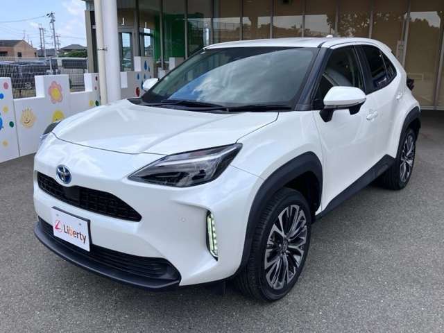 YARIS CROSS HYBRID