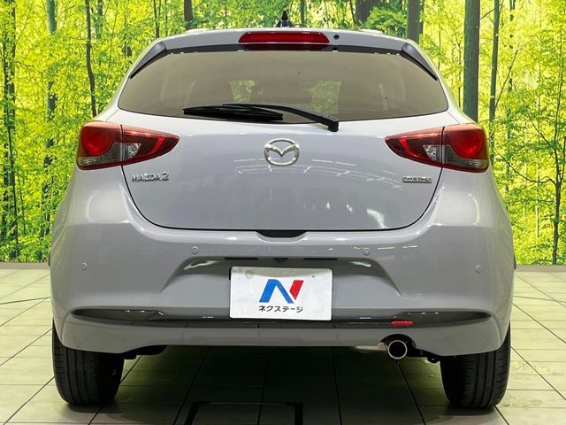 MAZDA2