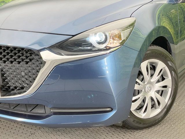 MAZDA2