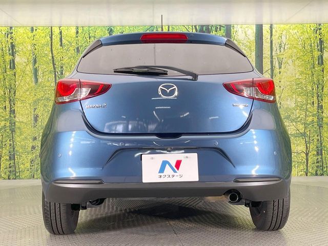 MAZDA2