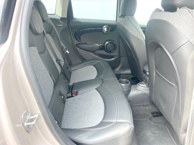 MINI COOPER D 5DOOR