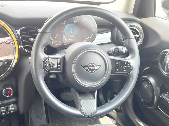 MINI COOPER D 5DOOR