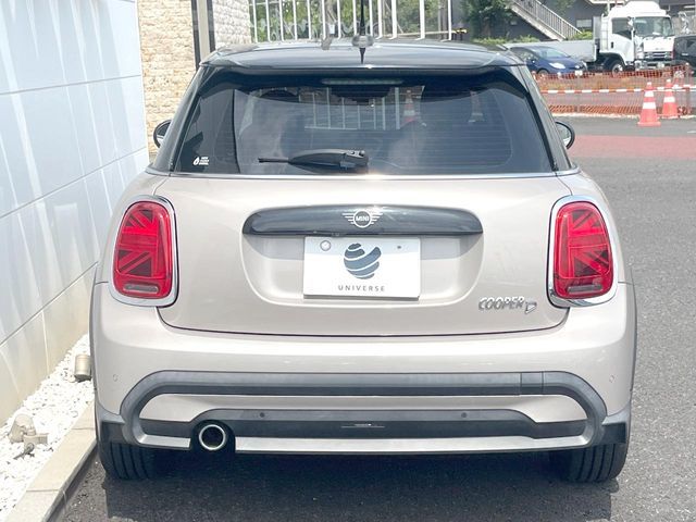 MINI COOPER D 5DOOR