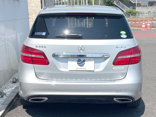 MERCEDES BENZ B class