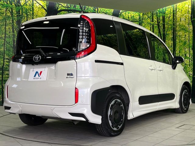 SIENTA HYBRID