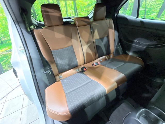 YARIS CROSS HYBRID