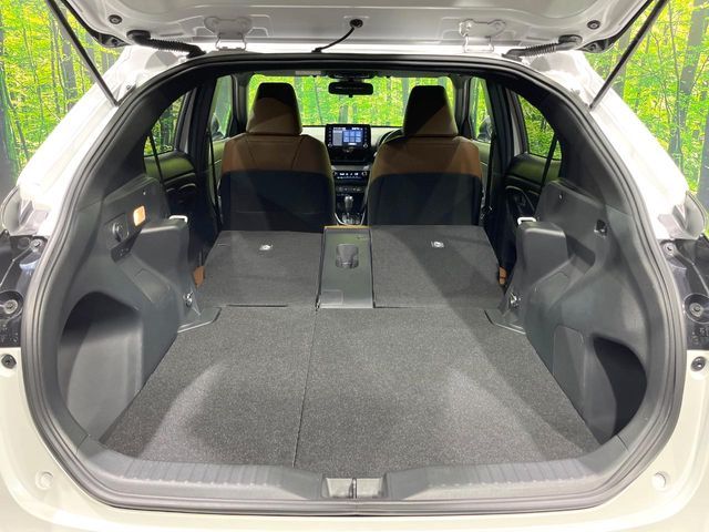 YARIS CROSS HYBRID