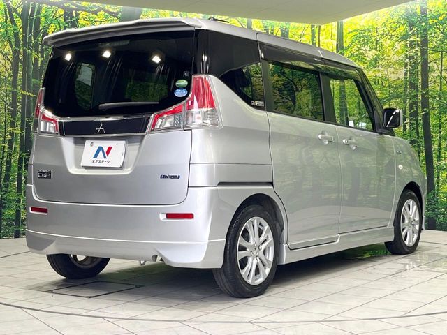 DELICA D:2 2WD