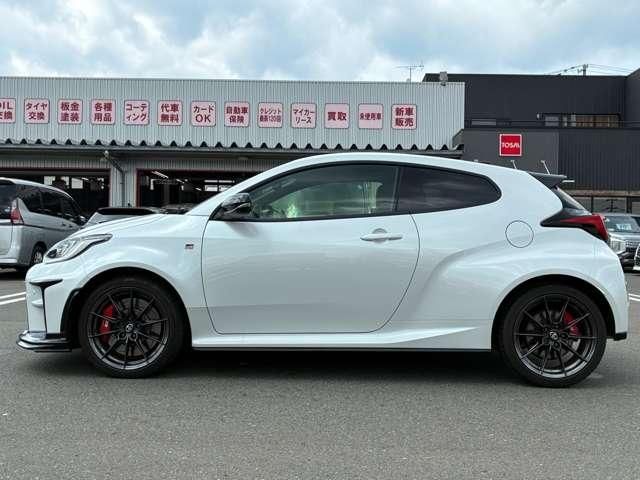 GR YARIS
