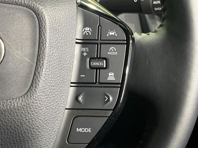 PRIUS 4WD