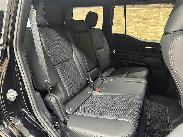 LANDCRUISER 250
