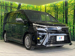 VOXY HYBRID