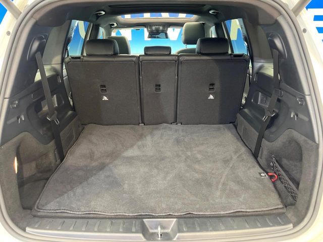 MERCEDES BENZ GLB