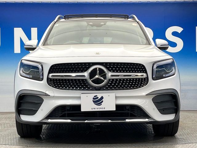 MERCEDES BENZ GLB