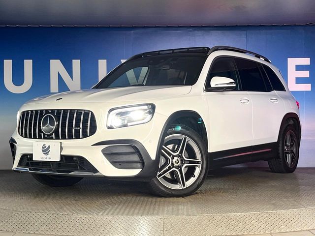 MERCEDES BENZ GLB