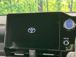 VOXY HYBRID 4WD