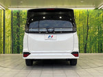 VOXY HYBRID 4WD