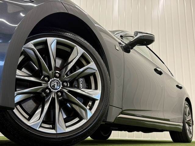 LEXUS LS500