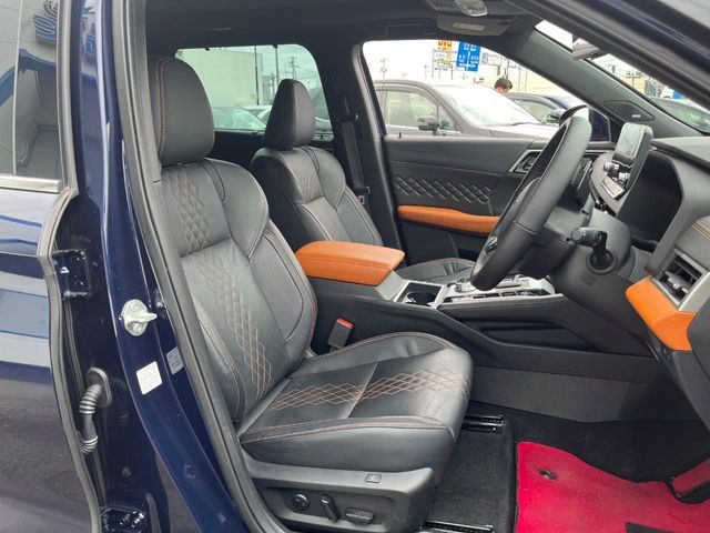 OUTLANDER PHEV