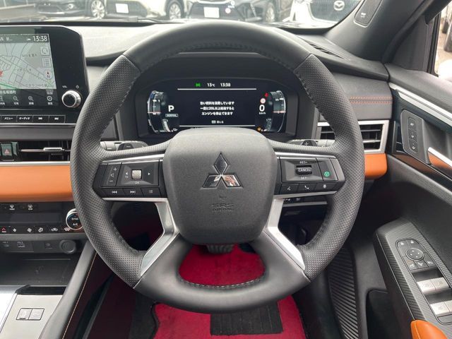 OUTLANDER PHEV