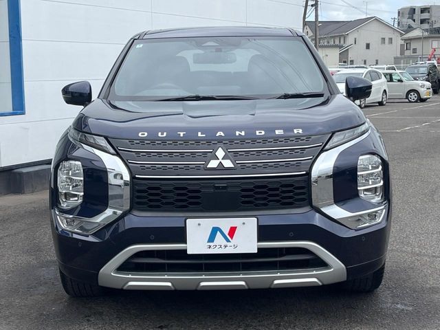 OUTLANDER PHEV