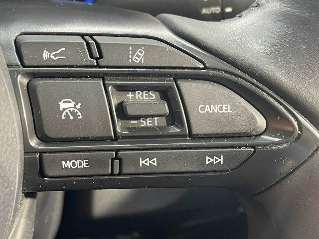 YARIS CROSS HYBRID