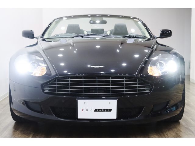 ASTON MARTIN