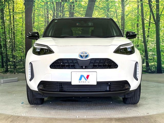 YARIS CROSS HYBRID