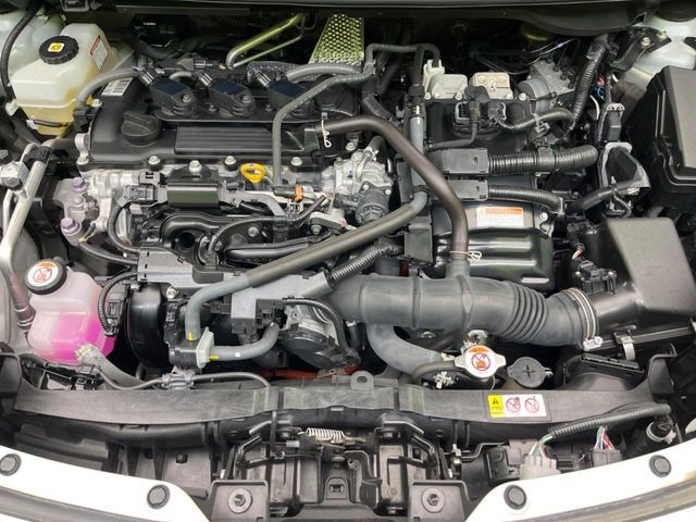 YARIS CROSS HYBRID