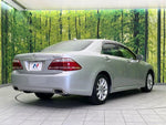 CROWN sedan