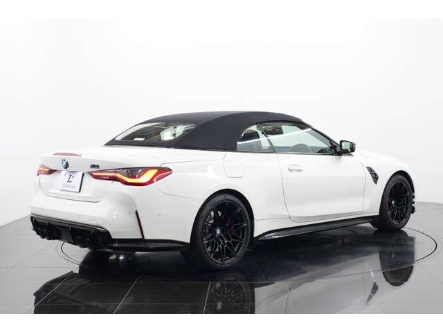 BMW M4 open