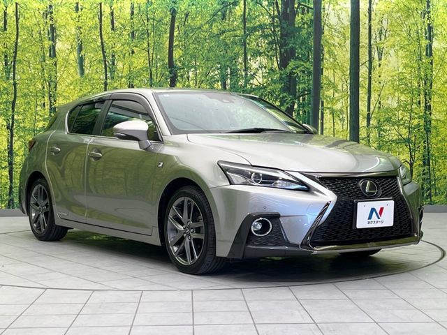 LEXUS CT200h