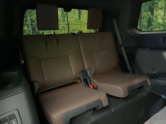LANDCRUISER 250