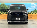 VOXY HYBRID