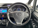 VOXY HYBRID