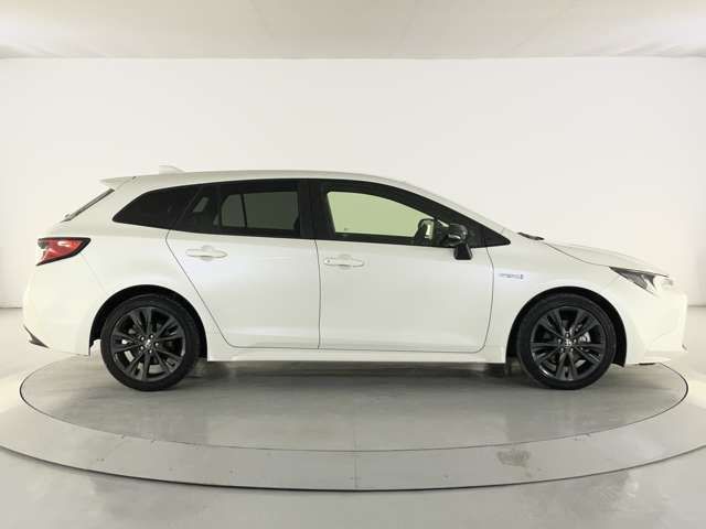 COROLLA TOURING HYBRID
