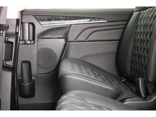 DELICA D:5 4WD