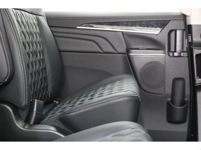 DELICA D:5 4WD