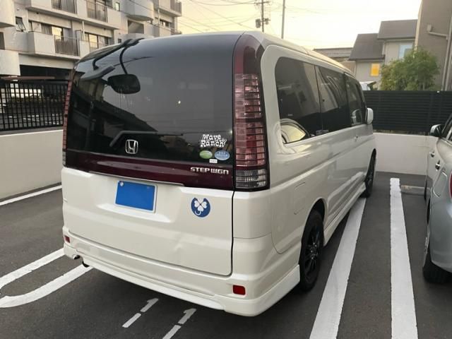 STEPWAGON