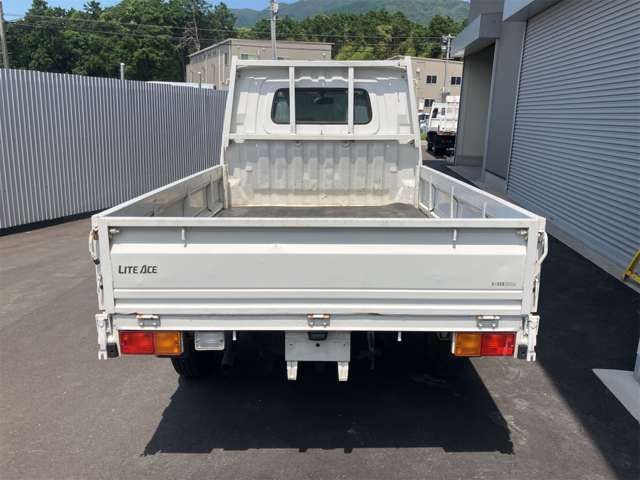 LITEACE truck 2WD