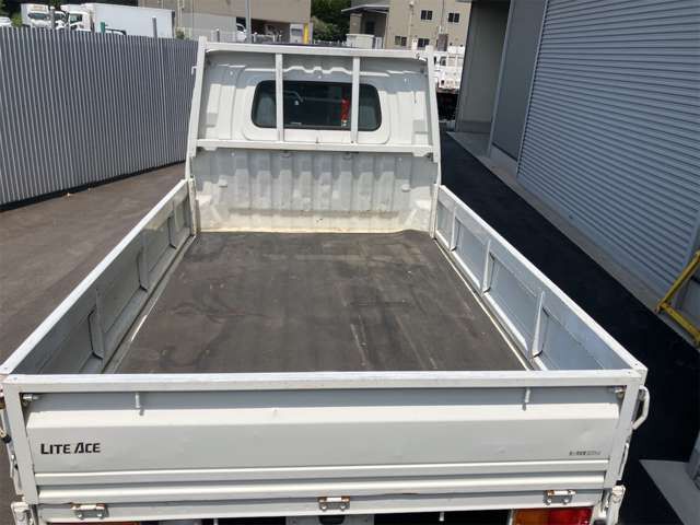 LITEACE truck 2WD