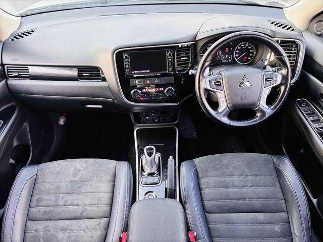 OUTLANDER PHEV