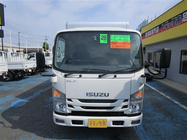 エルフ