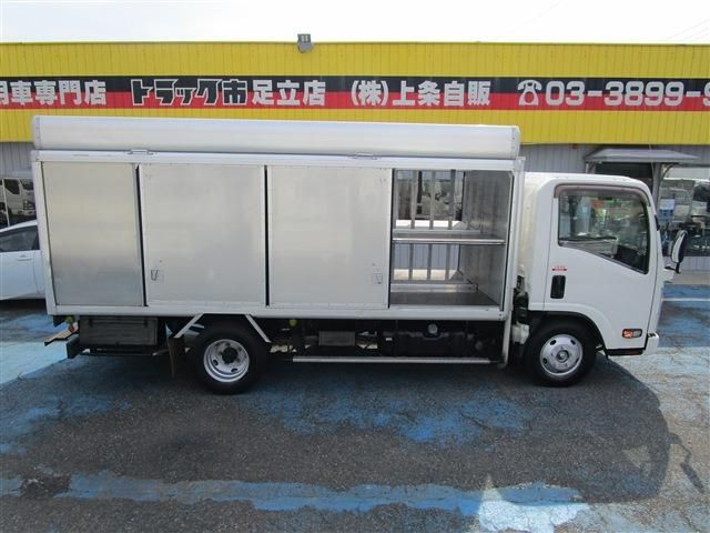 エルフ