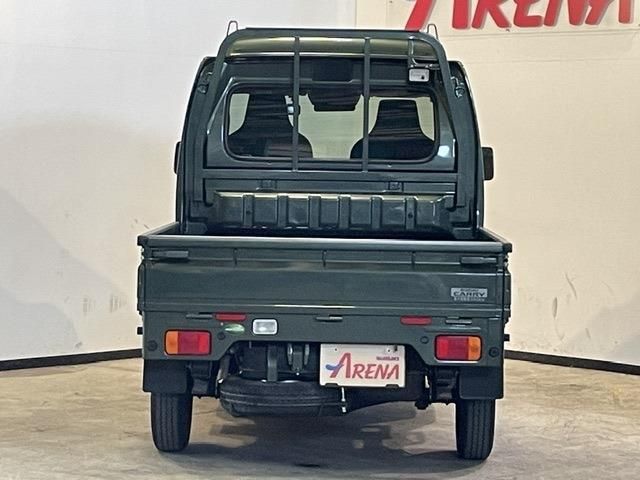 Super CARRY truck 4WD