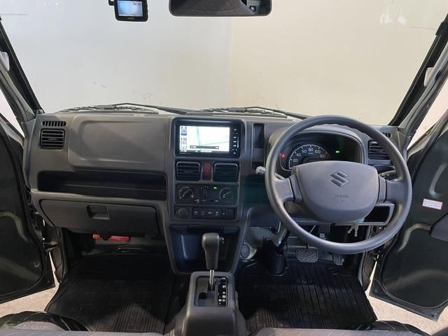 Super CARRY truck 4WD